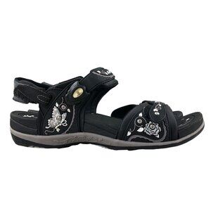 Gold Pigeon Women's Size 40 Signature Black Flower Floral Magnetic Sandals